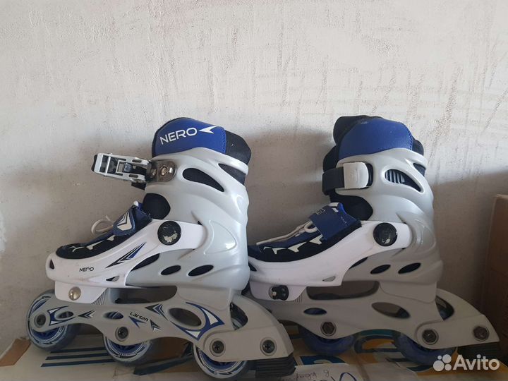 Роликовые коньки