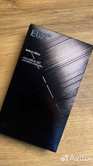 Molecules Escentric 02 Limited Edition
