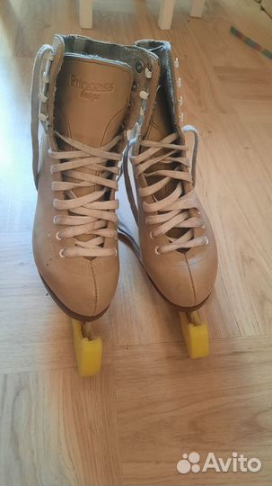 Коньки фигурные Princess 39 размер