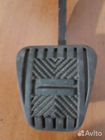 Педаль тормоза priora