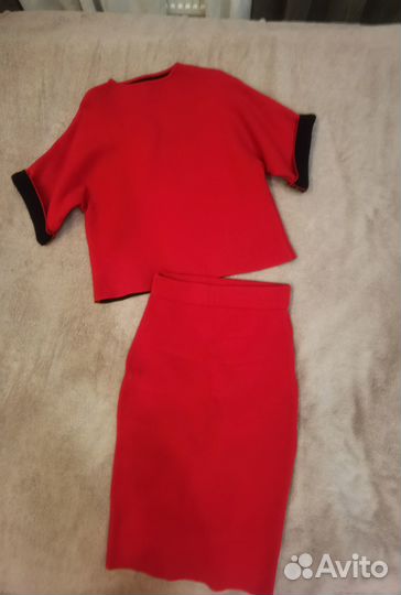 Трикотажный костюм женский 44 46