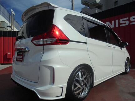 Honda Freed 1.5 AMT, 2018, 32 800 км