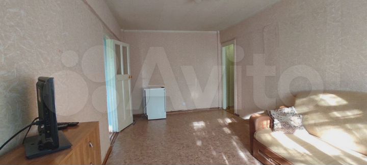 2-к. квартира, 44 м², 3/5 эт.