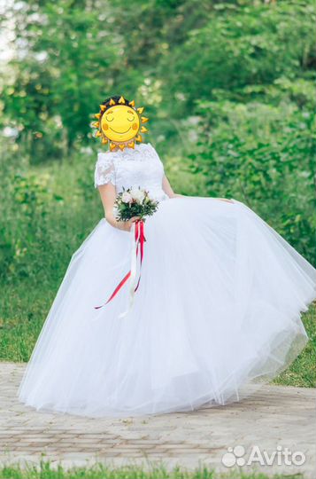 Свадебное платье 44-46 бу