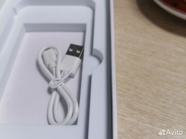 Павербанк беспроводной 8000