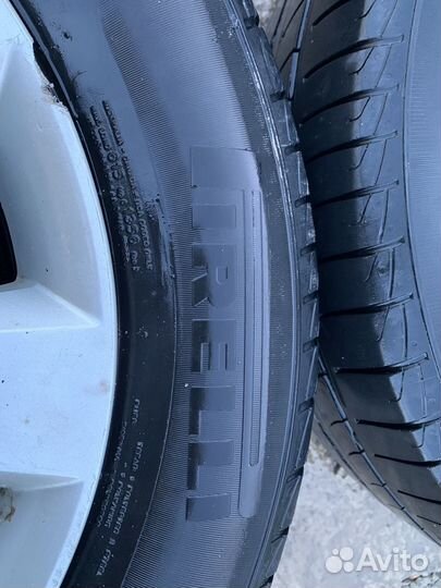 Комплект колес 195/65/15 Pirelli