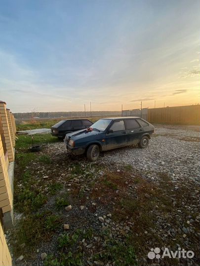 ВАЗ 2109 1.5 МТ, 1998, битый, 100 000 км