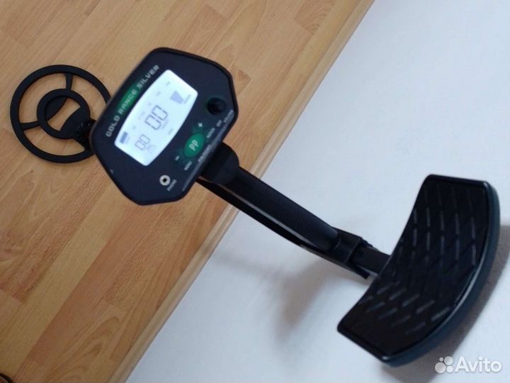 Металлоискатель новый MD-4090 LCD 4