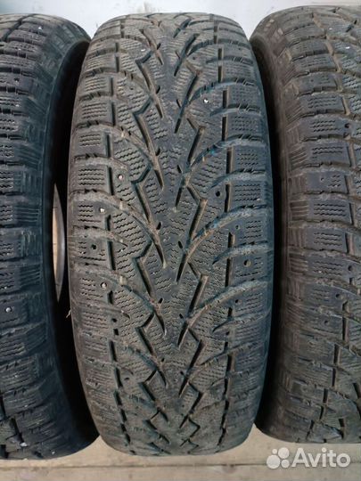 Toyo Observe G3-Ice 235/65 R18