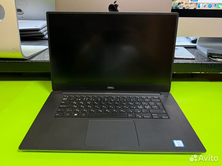 Ноутбук Dell XPS 15 9560 i5-7/16/512 15.6