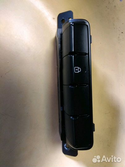 Кнопка центрального замка kia ceed JD