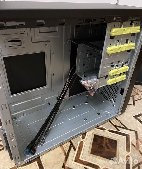 Корпус Chieftec mesh CT-04B-OP черный