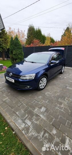 Volkswagen Jetta 1.6 AT, 2013, 128 300 км