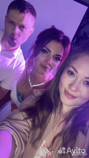 Ведущая и DJ