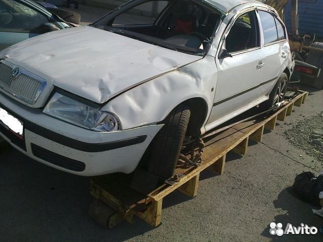Кузов по частям Skoda Octavia Tour 2009 гв разбор