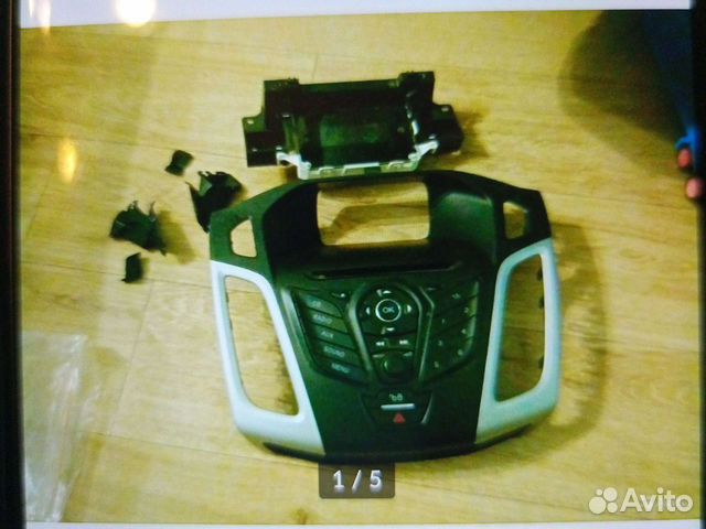 Панель магнитолы