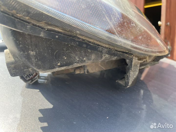 Фара правая mazda cx-7