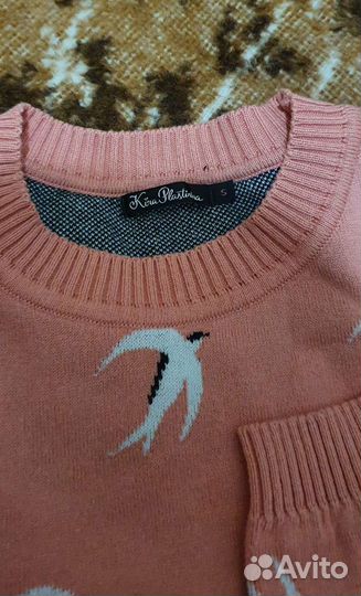 Свитер женский