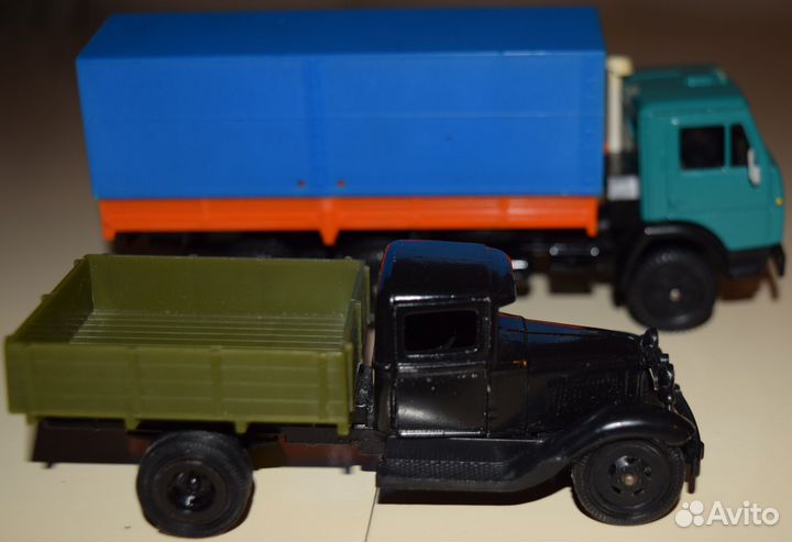 Масштабные модели Камаз и газ масштаб 1/43