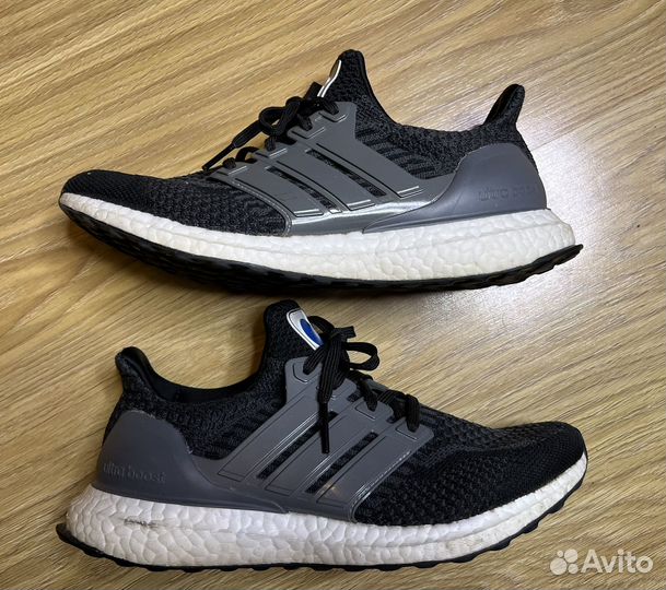 Кроссовки adidas Ultraboost DNA Nasa женские