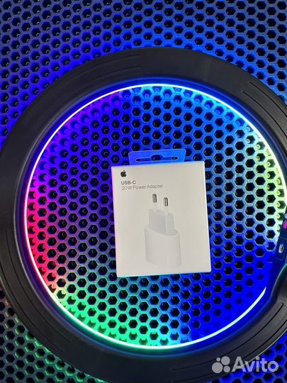 Блок Зарядки на iPhone 20w