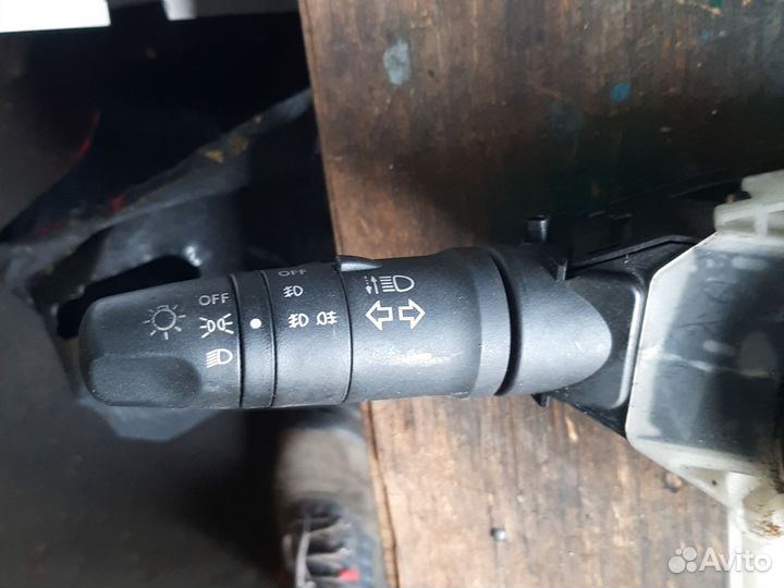 Переключатель подрулевой Ниссан Примера P12