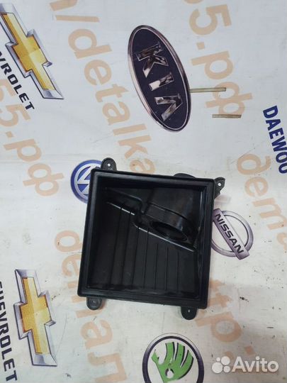 Крышка воздушного фильтра верхняя Datsun Granta