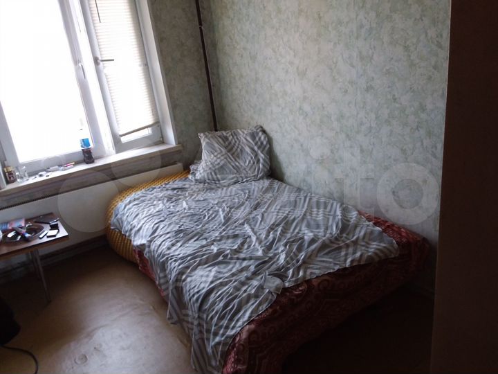 Комната 10 м² в 3-к., 9/9 эт.