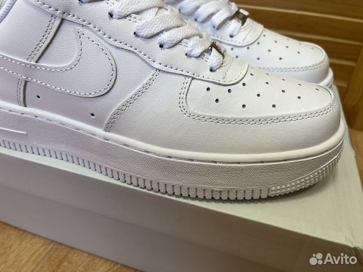 Кроссовки Nike Air Force 1