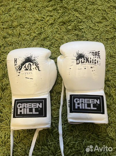 Боксерские перчатки 10 oz