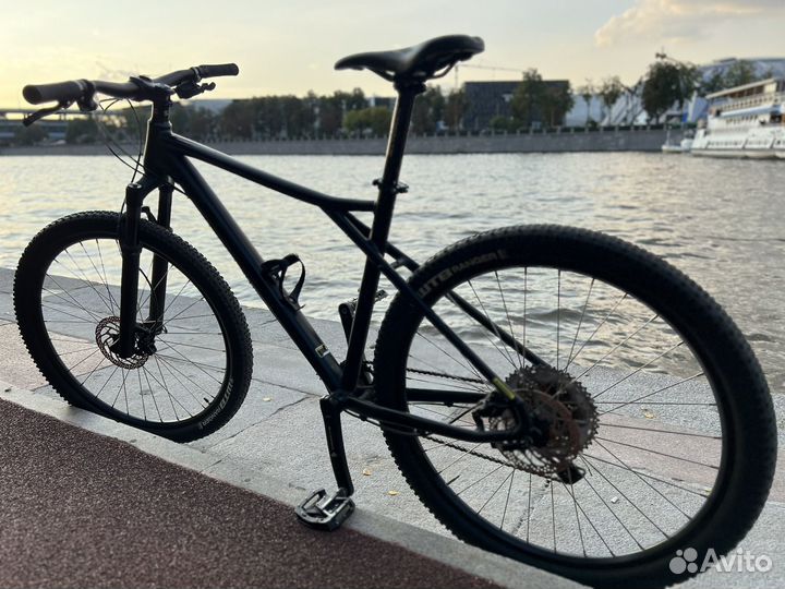 GT avalanche expert 27,5 размем L