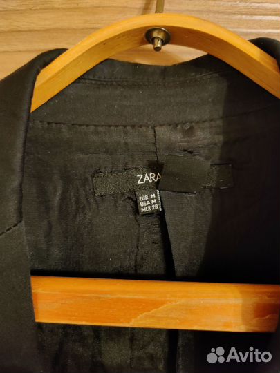Пиджак женский черный Zara