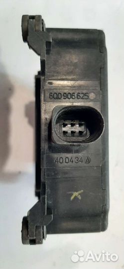 Клапан егр skoda Fabia 6q0906625b