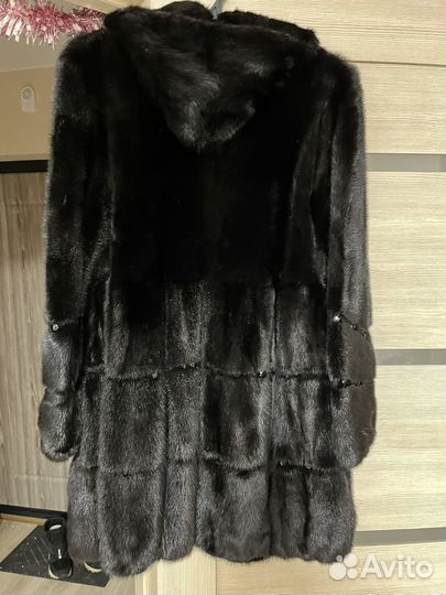Шуба норковая с капюшоном 44 46