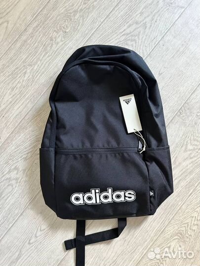 Рюкзак Adidas HT4768