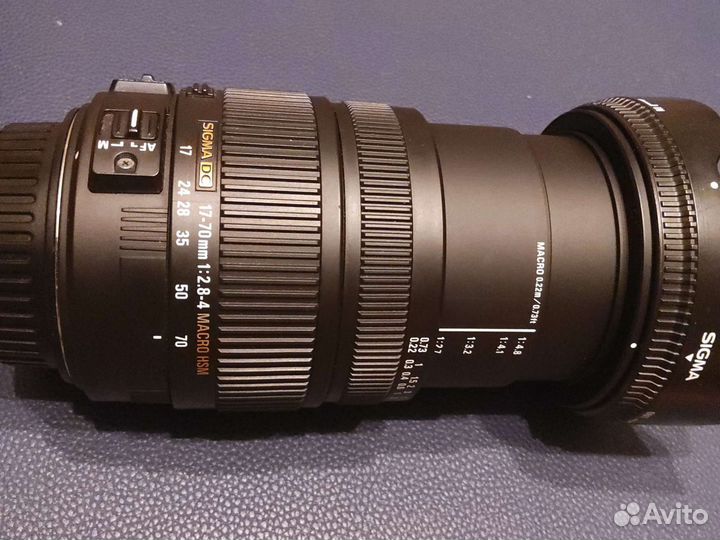 Sigma DC 17-70mm 1:2.8-4 macro HSM
