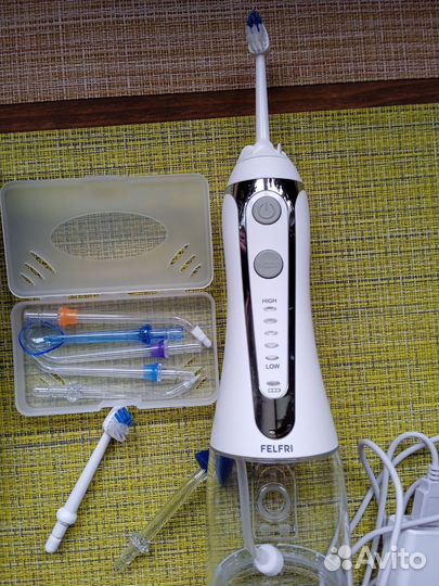 Ирригатор портативный новый