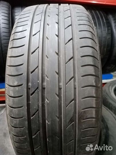 Yokohama dB Decibel E70 215/45 R17 87W
