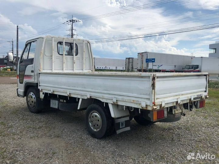 Кабина Isuzu Elf NHR55E 4JB1 1993
