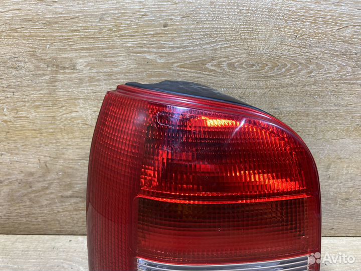 Фонарь задний левый Audi A4 B5 Арт. 111282