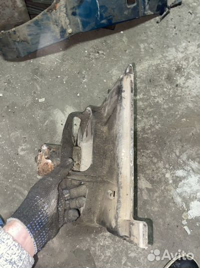 Вентилятор радиатора Peugeot 405