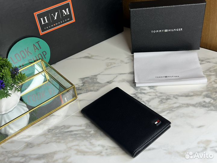 Обложка на паспорт Tommy Hilfiger
