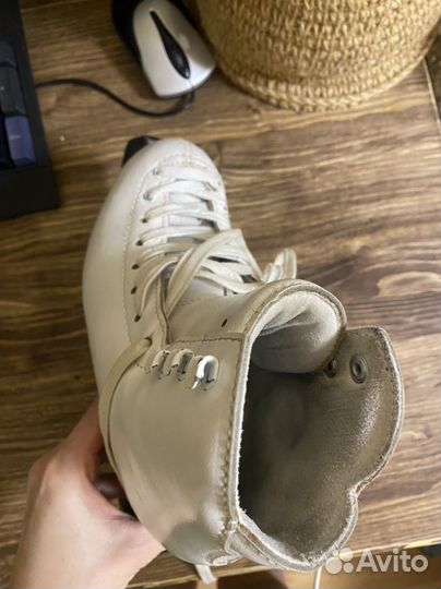 Коньки фигурные детские