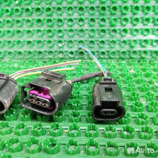Разъем (фишка) проводки Volkswagen Tiguan 5N1 2008