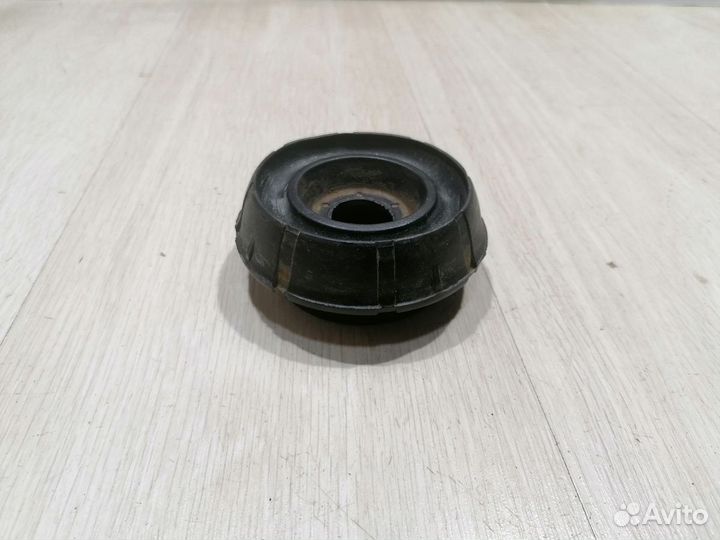 Опора стойки Renault logan stepway 2 Лев, Прав