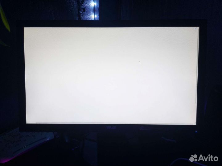 Монитор Asus