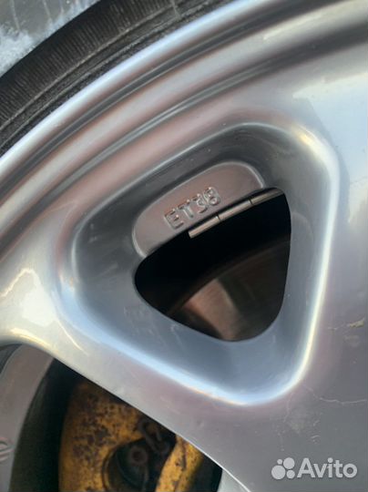 Литые диски r15 5х114.3 6.5J ET38 цо 71,6