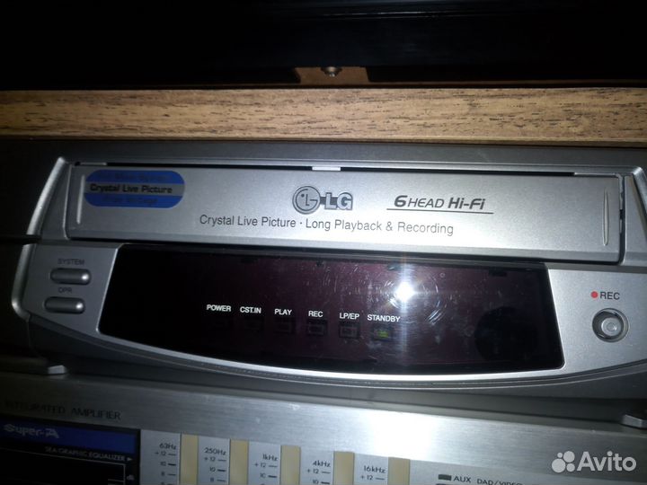 Видеомагнитофон LG bh762w