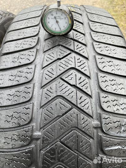Pirelli Winter Sottozero 3 245/45 R19