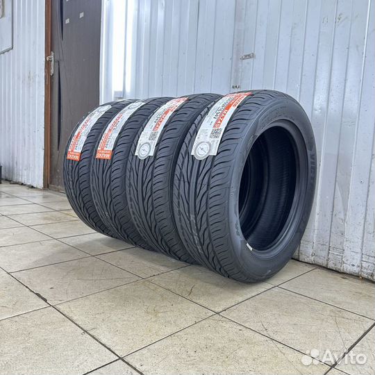 Maxxis MA-Z4S Victra 245/35 R20